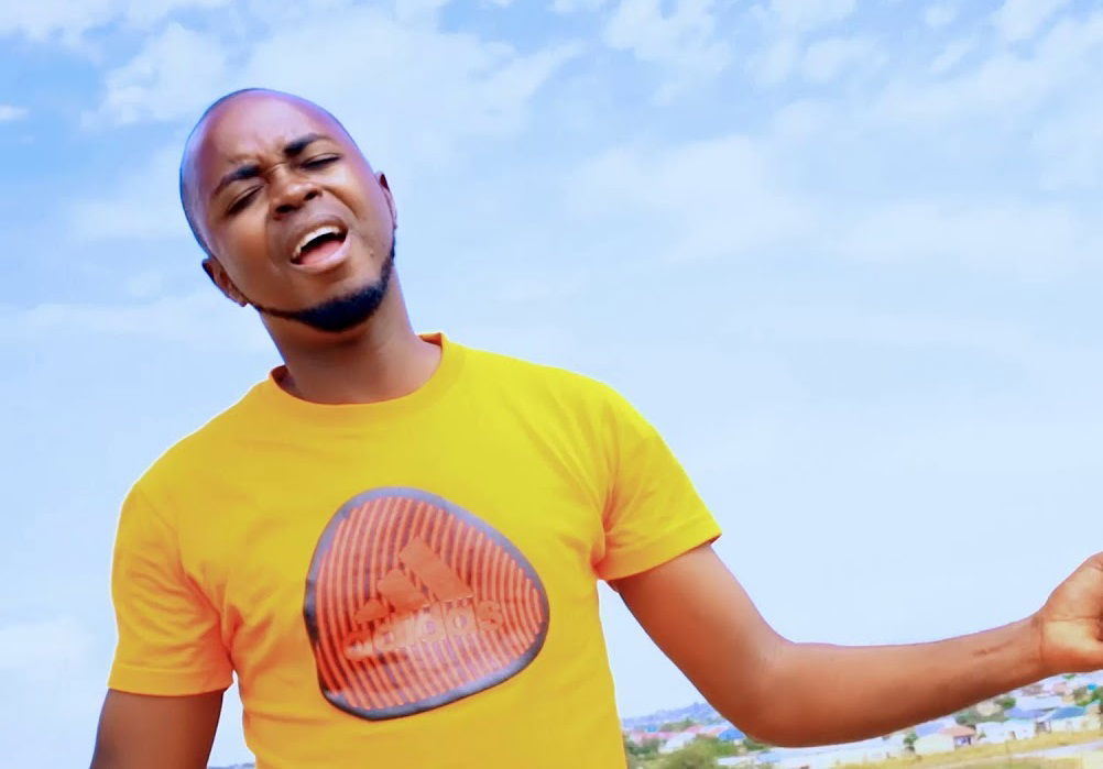 Enock Mbewe Songs, Enock Mbewe - Sokololeni Ifyafisama (Mwebamona) Mp3 Download